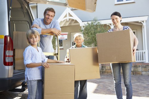Safe loading and transport service for man and van in Aperfield